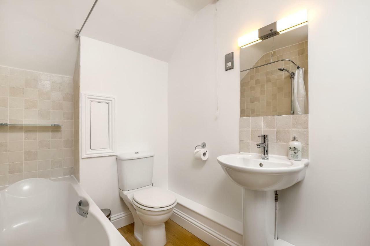 Gorgeous Apartment In The Centre Of Winchester Exteriör bild